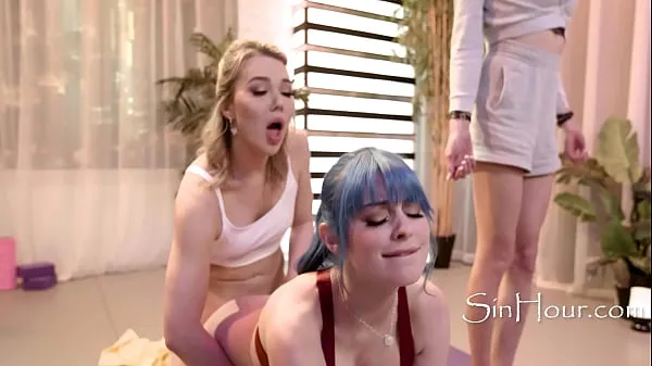 True UNAGI Comes From Surprise Fucking - Jewelz Blu, Emma Rose Video sejuk panas