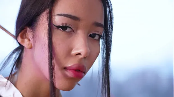 Gorące Skinny Samurai Dancer Lia Lin Takes a Hard Ass Pound GP2339 fajne filmy