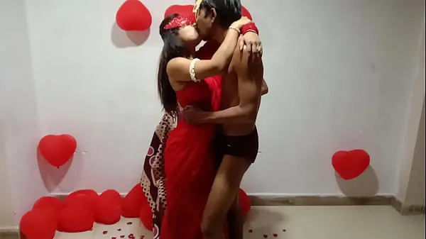 Hot Newly Married Indian Wife In Red Sari Celebrating Valentine With Her Desi Husband - Full Hindi Best XXX cool Videos