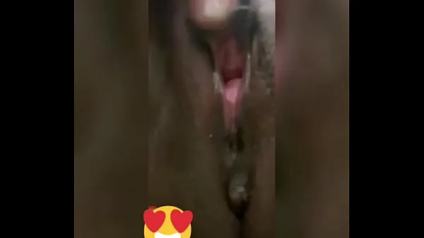 Vídeos quentes Depois de fazer cocô ele se masturba legais