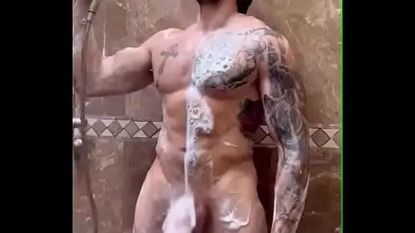 뜨겁Solo shower with a huge dick 멋진 동영상