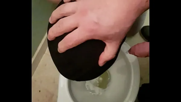 Heta Pissing humiliation for F May 26, 2022 coola videor