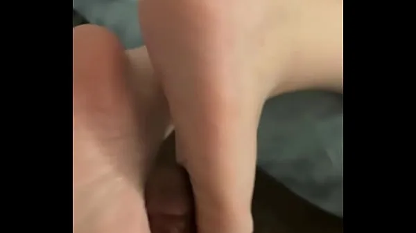 Hot Wifey gives me her first ever footjob cool Videos
