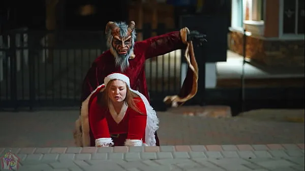 हॉट Krampus " A Whoreful Christmas" Featuring Mia Dior बेहतरीन वीडियो
