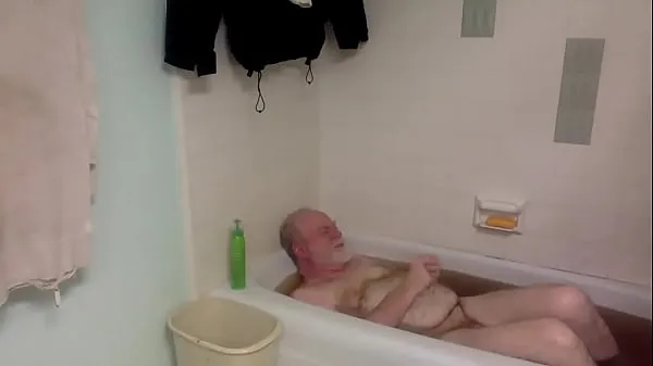 guy in bath Video sejuk panas