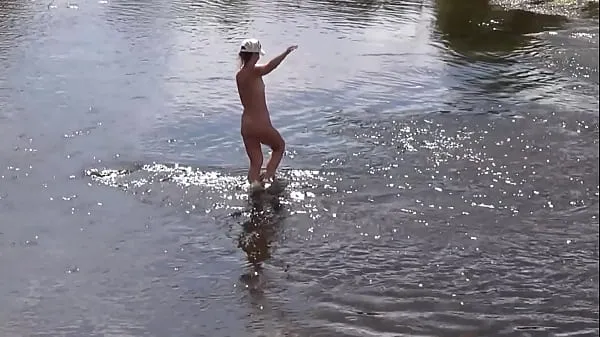 뜨겁Russian Mature Woman - Nude Bathing 멋진 동영상