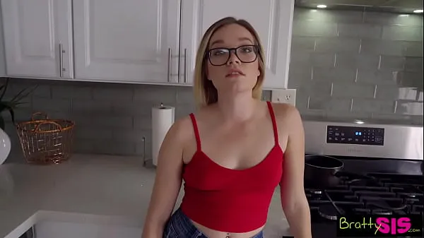 Hot I will let you touch my ass if you do my chores" Katie Kush bargains with Stepbro -S13:E10 cool Videos