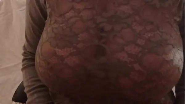 Hotte Touching a teacher's boobs at home seje videoer