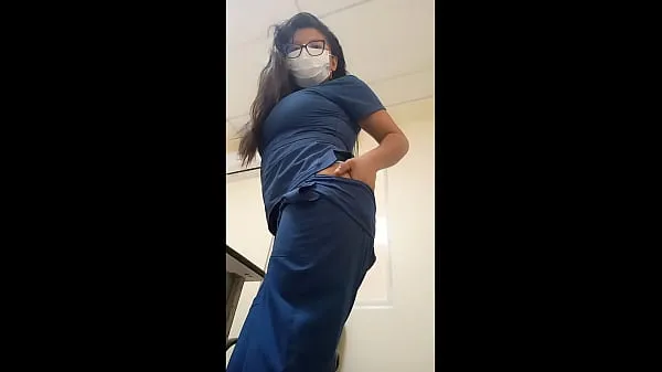 حار hospital nurse viral video!! he went to put a blister on the patient and they ended up fucking بارد أشرطة الفيديو