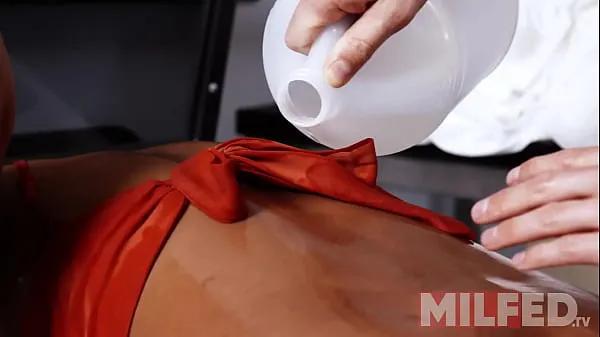 Hot Touching my Girlfriend's Black sMom Stuck in the Washing Machine - MILFED cool Videos