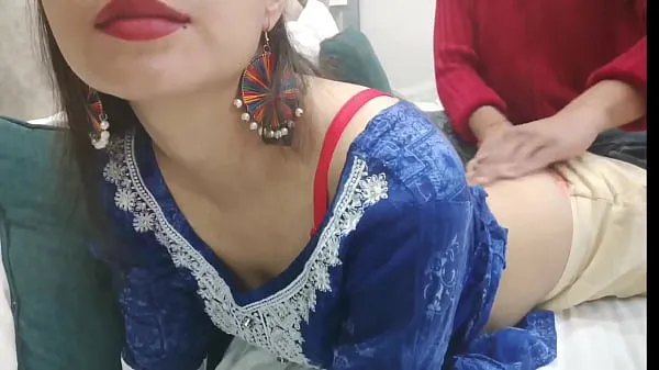 گرم Desisaarabhabhi - Stepmother shares a bed with her stepson who took the opportunity to touch her and grab her in the ass when she was resting in Hindi audio ٹھنڈے ویڈیوز
