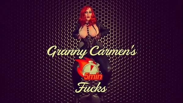 Granny Catwoman fucks Batman Video thú vị hấp dẫn