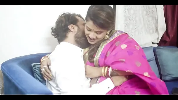 ยอดนิยม Hot Indian Love With Married Indian Wife And Her Husband End With Erotic Sex - Hindi Audio วิดีโอเจ๋งๆ