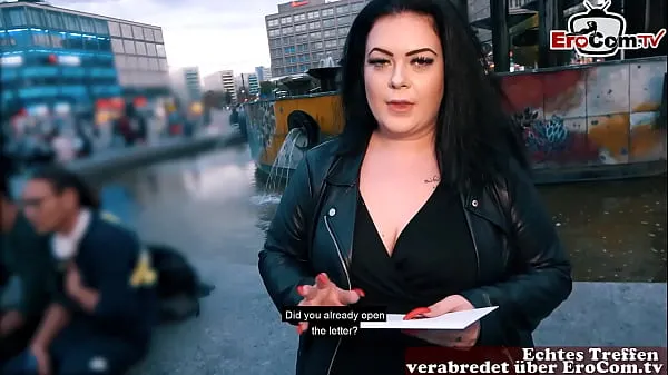 Vroči German fat BBW girl picked up at street casting kul videoposnetki