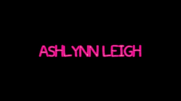 گرم Thick Brunette Ashlynn Leigh Gives Hand- And Blowjob And Eats Cum ٹھنڈے ویڈیوز