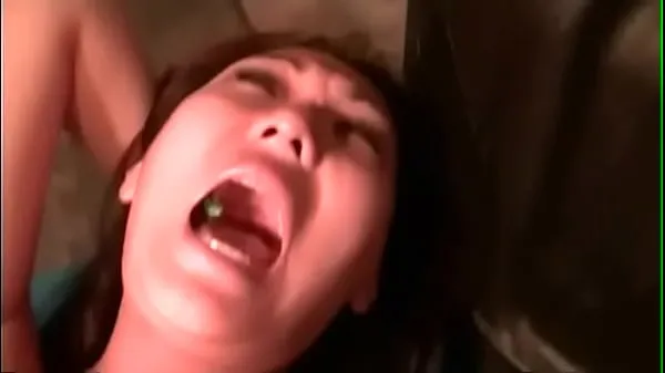 Hotte FLEXING NUTS ASIAN 18YO GETS FUCKED IN HER ASS seje videoer