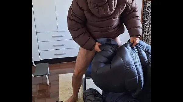 گرم Cum my mega puffer down jacket nylon ٹھنڈے ویڈیوز