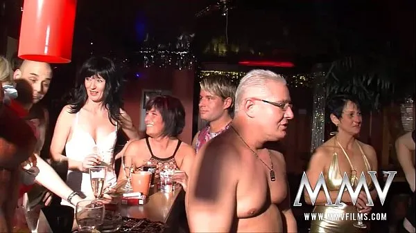 MMV Films wild German mature swingers party Video sejuk panas