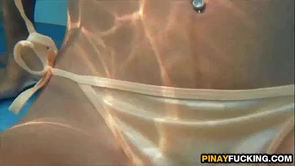 Two Filipina Amateurs Fingered At The Pool Video keren yang keren
